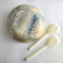 Load image into Gallery viewer, Wavy Resin Salad Serving Bowl &amp; Matching Server