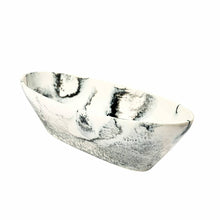 Load image into Gallery viewer, Lucente Black &amp; White Matte Oval Basket