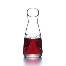 Load image into Gallery viewer, Visage Carafe 750mL