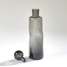 Load image into Gallery viewer, Decanter-Grey