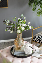 Load image into Gallery viewer, D7.7x13.8" Geometric Amber Luster Clear Accent Vase