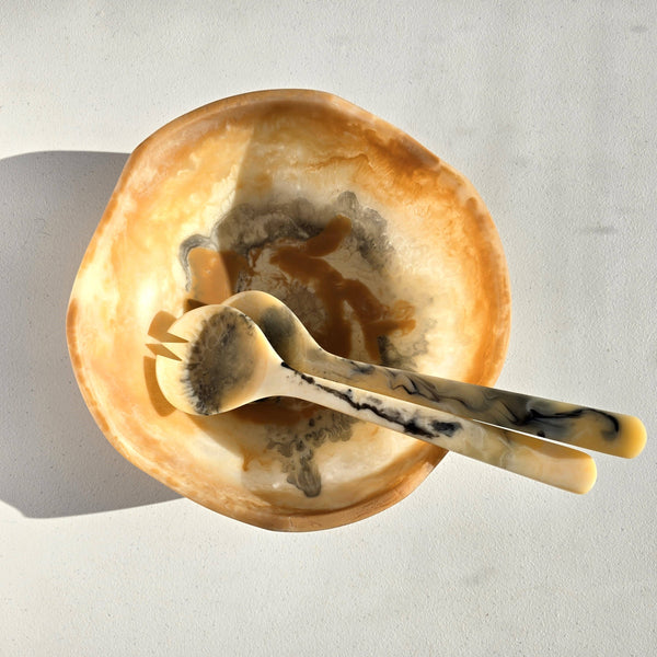 Resin Salad Serving Bowl - Matching Server tiger