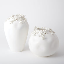 Load image into Gallery viewer, Cascading Reef Vase-White