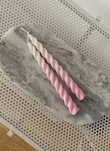 Load image into Gallery viewer, Twirl Candles Set