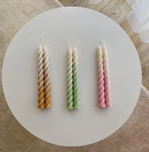 Load image into Gallery viewer, Twirl Candles Set