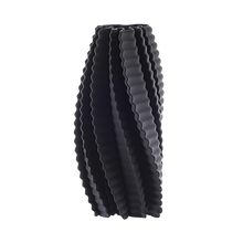 Load image into Gallery viewer, Hesli 3D Spiral Vase