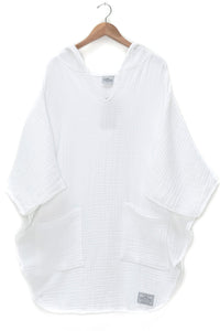 THE WOMEN'S COCOON SURF PONCHO