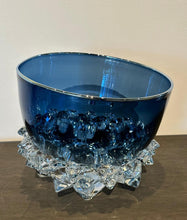 Load image into Gallery viewer, Thorn Vessel Series 11&quot;