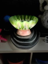 Load image into Gallery viewer, Cabbage Resin Bowl