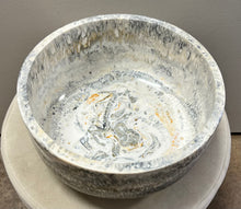 Load image into Gallery viewer, Resin Salad Bowl Set