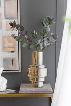 Load image into Gallery viewer, D7.7x13.8" Geometric Amber Luster Clear Accent Vase
