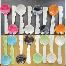 Load image into Gallery viewer, 2 Colors, Hand Poured Resin Salad Serving Set -  Serving Set