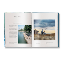 Load image into Gallery viewer, Fishing: The Ultimate Book