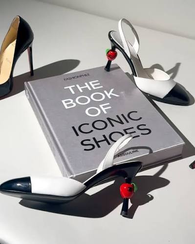 Fashionphile: The Book of Iconic Shoes