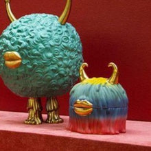 Load image into Gallery viewer, Haas Malibu Lynda Monster Box + Plates - Set of 4 - Special Edition