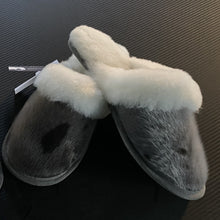 Load image into Gallery viewer, Ladies Sheepskin w/Seal Trim Slip On