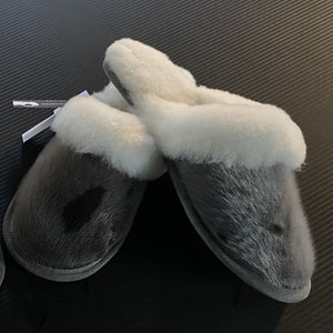 Ladies Sheepskin w/Seal Trim Slip On