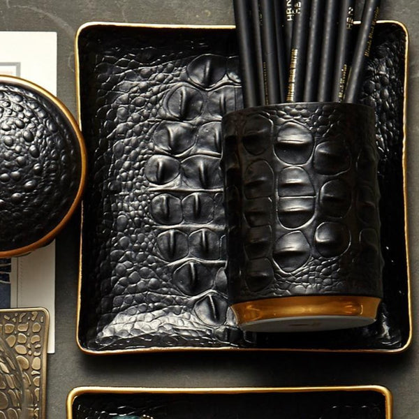Crocodile Square Tray - 6" x 6"