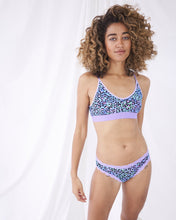 Load image into Gallery viewer, Happy Place 4 Knicker Box