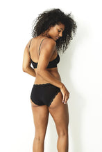 Load image into Gallery viewer, Black Four Pack Knicker Box