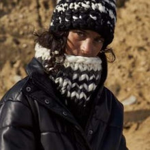 Load image into Gallery viewer, Small Snood - black and white stripe