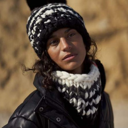 Small Snood - black and white stripe