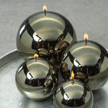 Load image into Gallery viewer, Shiny Metallic Ball Candle